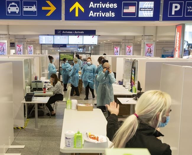 Travel quarantine rules set to ease for fully vaxed Canadians, permanent residents